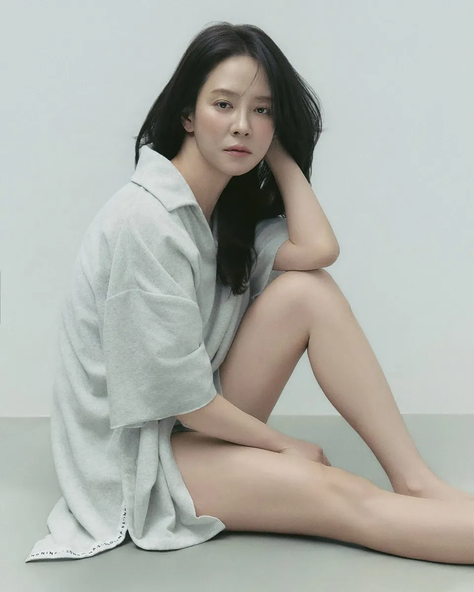 Cuplikan di balik layar dari Song Jihyo