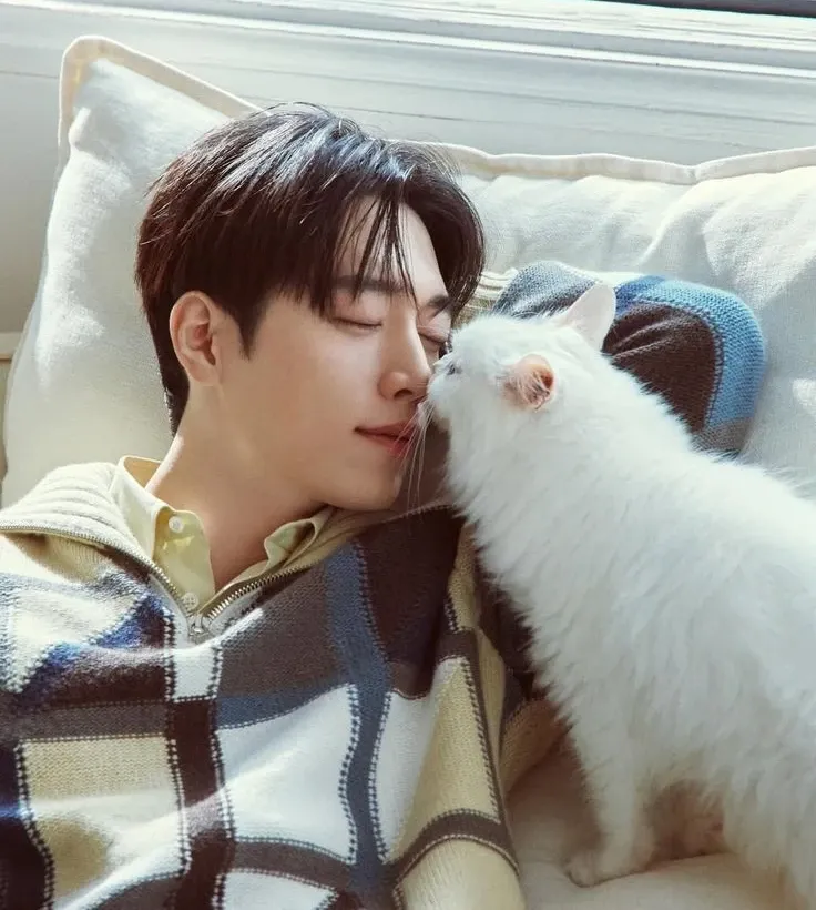 A moment captured by a fan of Seo Kangjoon