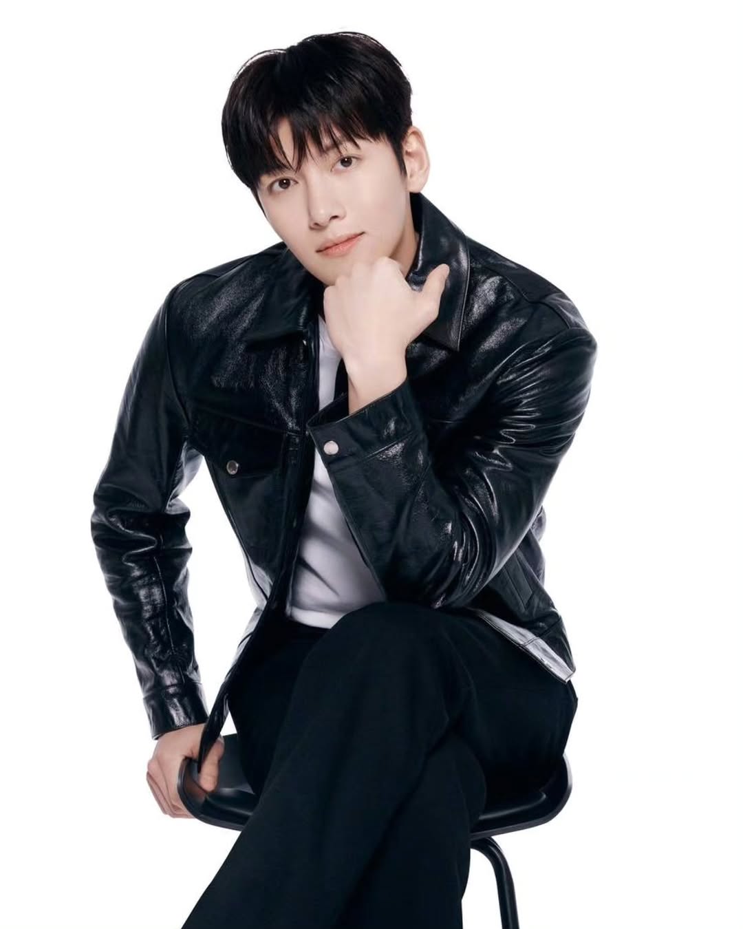 池昌旭的最新照片