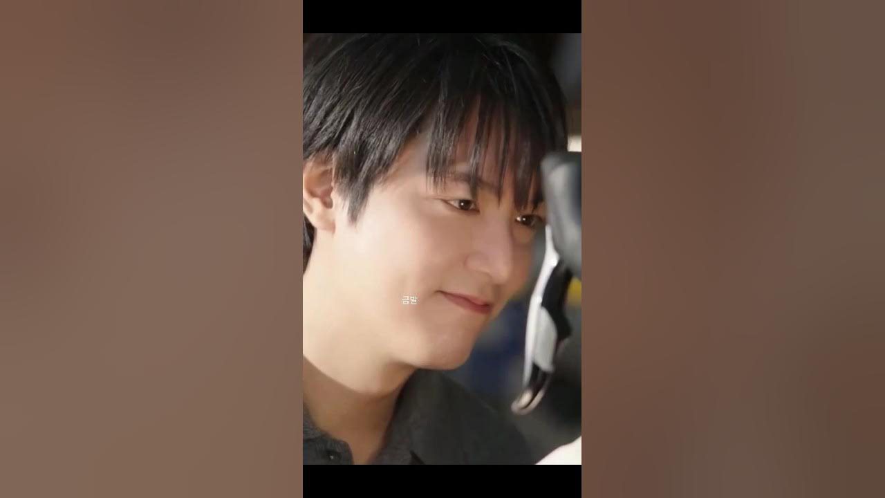 粉絲拍下的李敏鎬瞬間