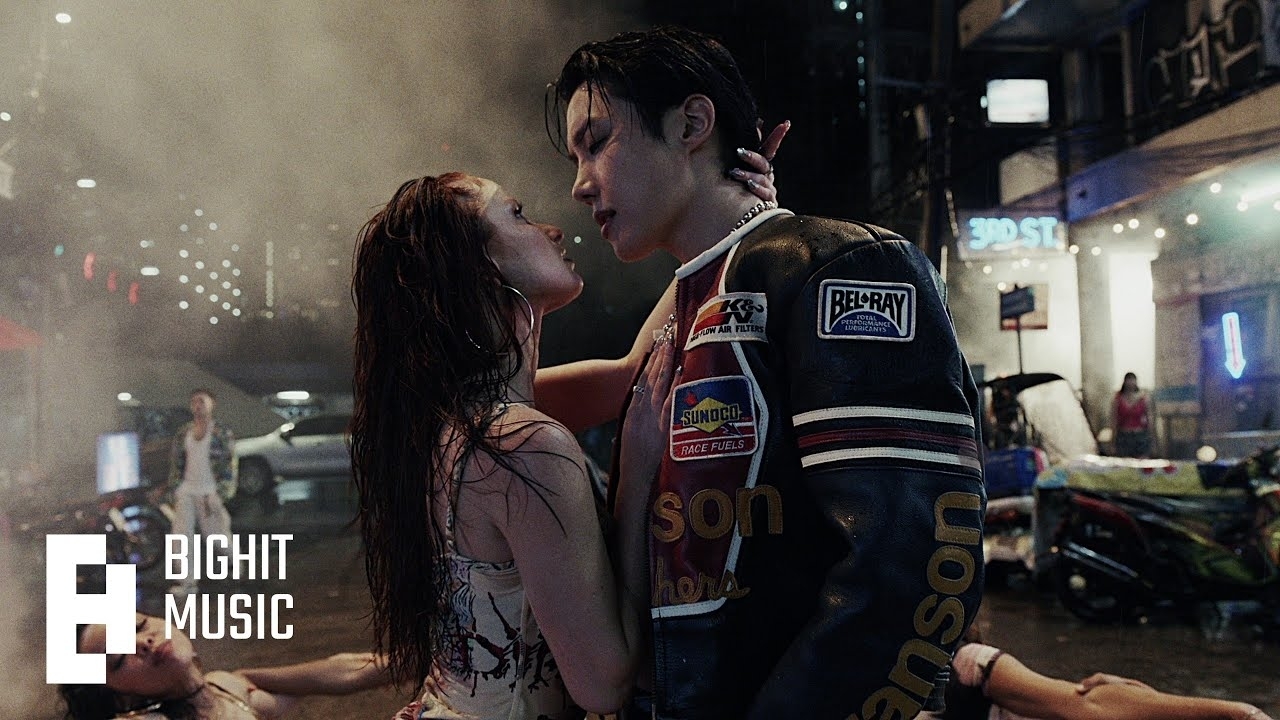 Recent activity shot of Kim Taehyung (V)