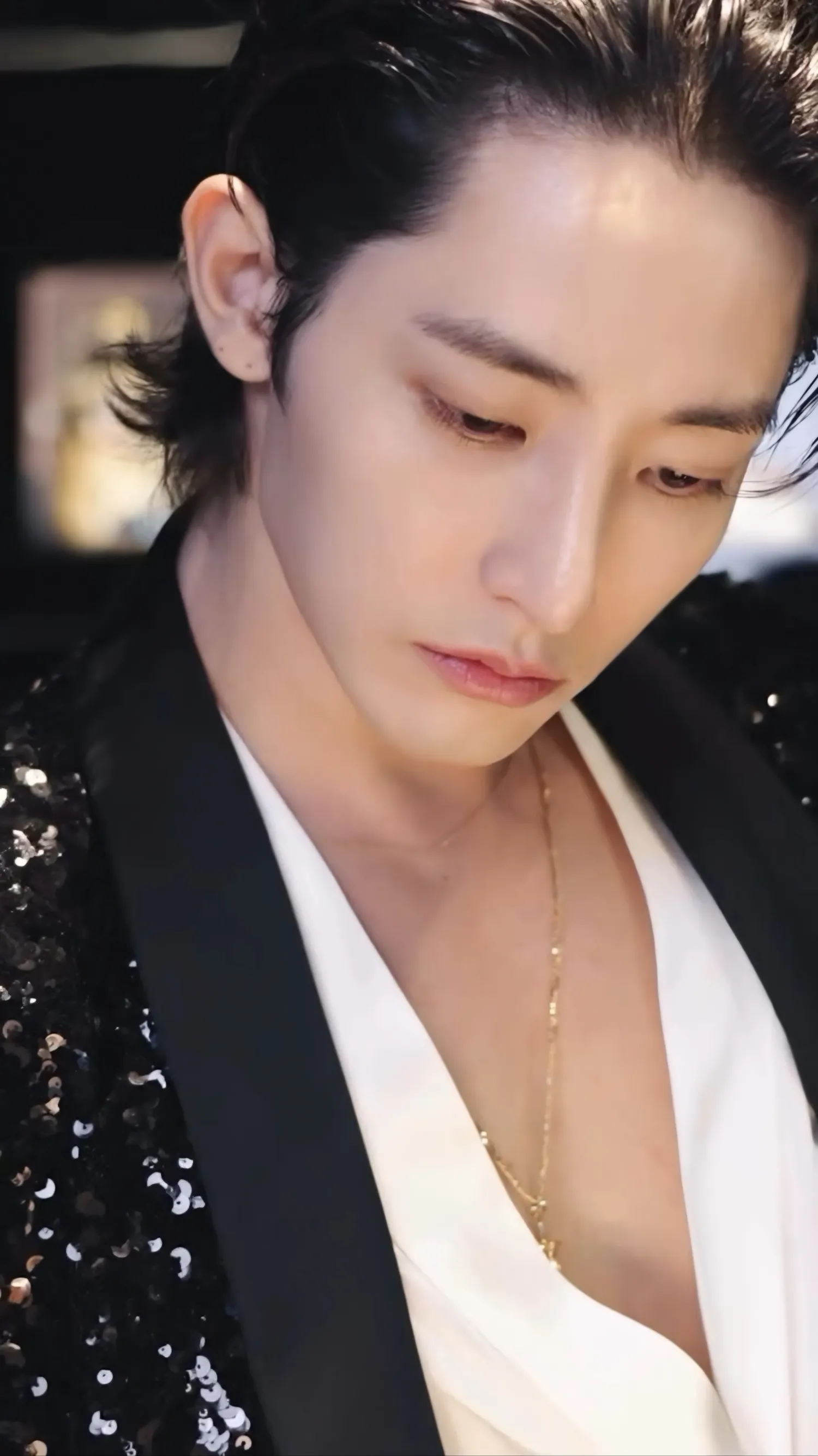 Behind-the-scenes cut of Lee Soohyuk