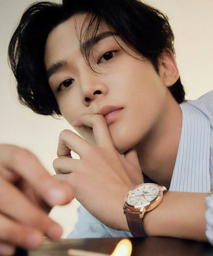 路云的最新照片