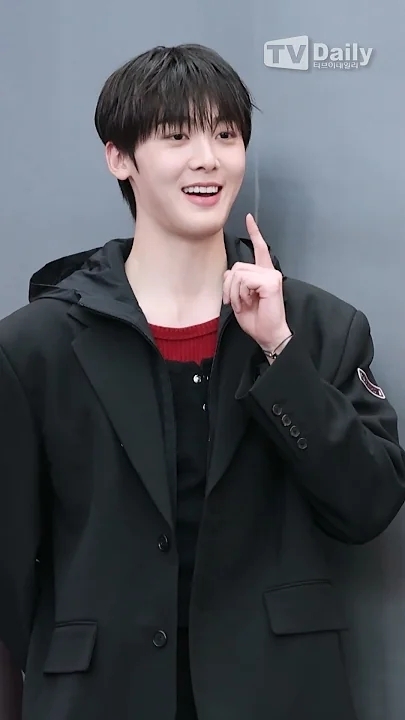 Special wallpaper made by Yoon Sanha's fans