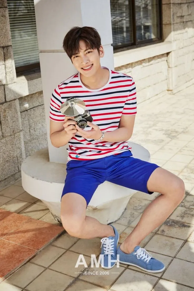 A moment captured by a fan of Ji Changwook