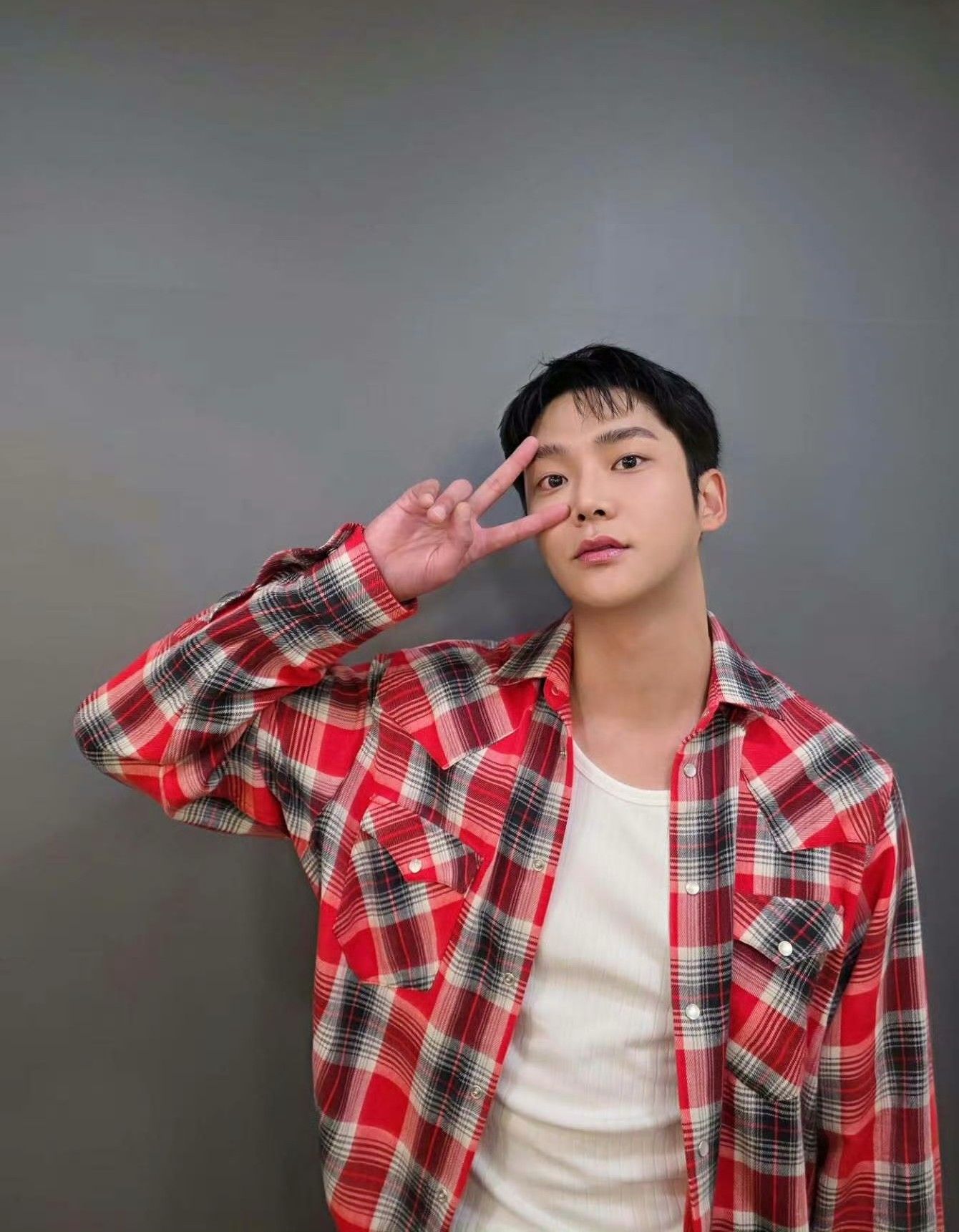 粉丝拍下的路云瞬间