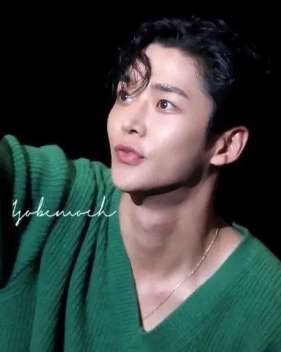 로운 최근 활동샷