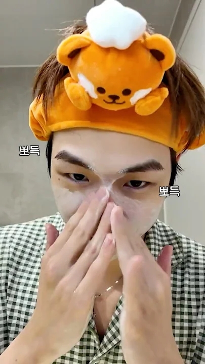 Special wallpaper made by Secret Garden's fans