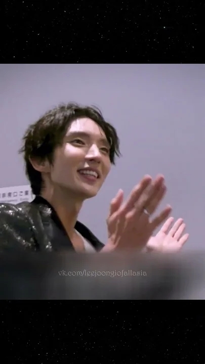 Behind-the-scenes cut of Lee Joongi