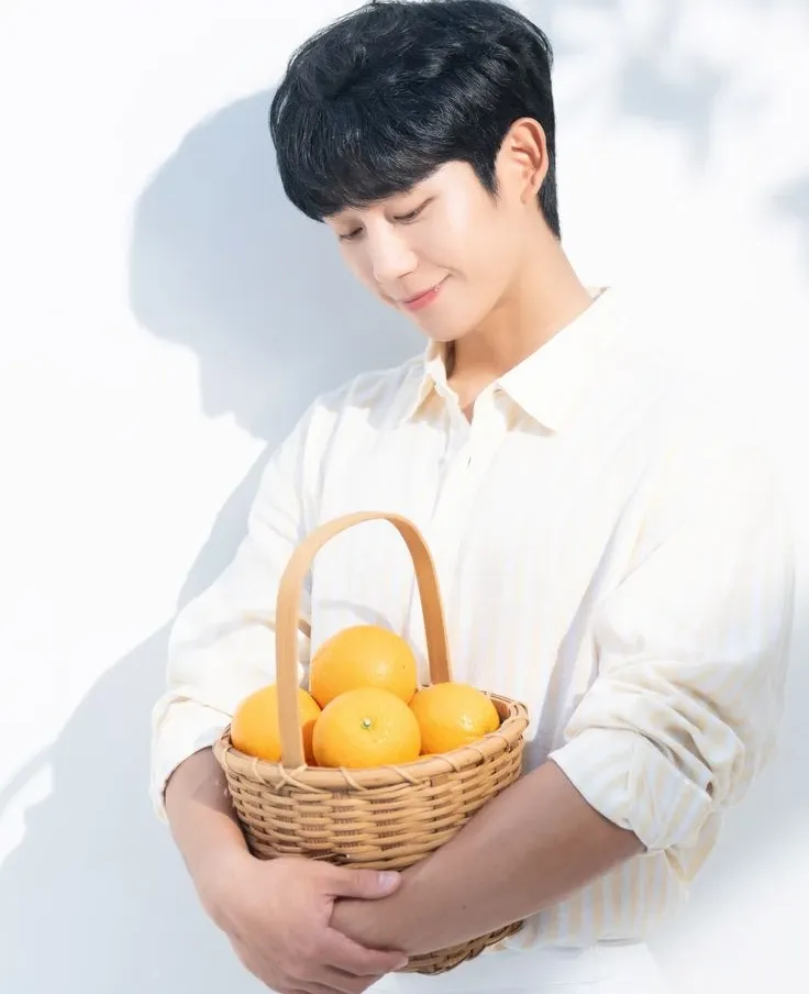 Recent activity shot of Jung Haein