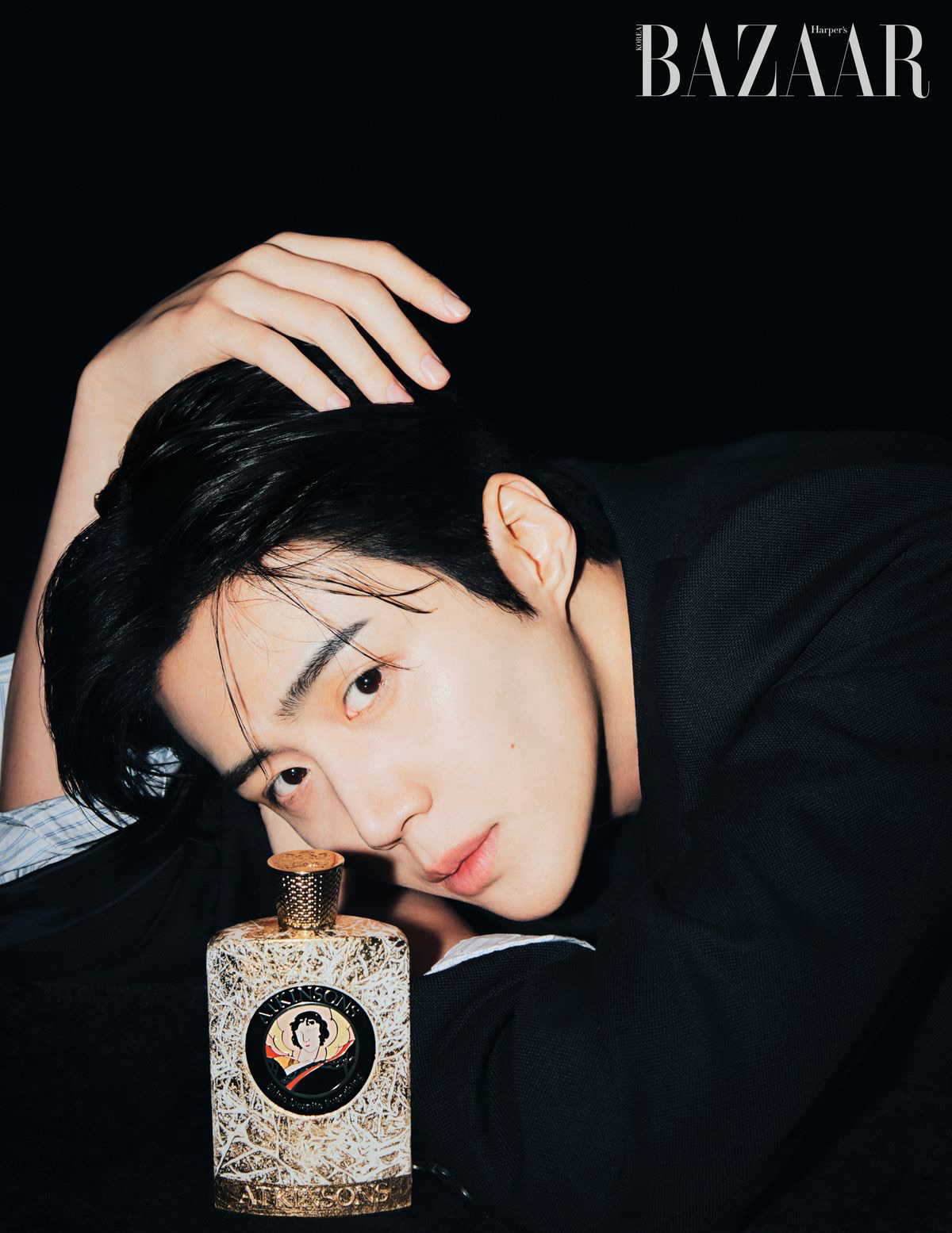 Behind-the-scenes cut of Kim Seonho