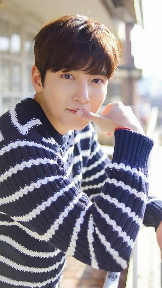 チ・チャンウクの最近の活動ショット