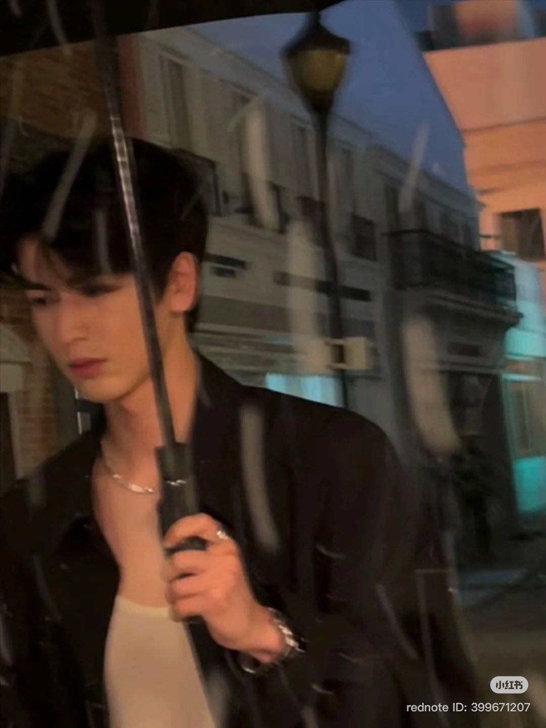 Recent activity shot of Zhang Linghe