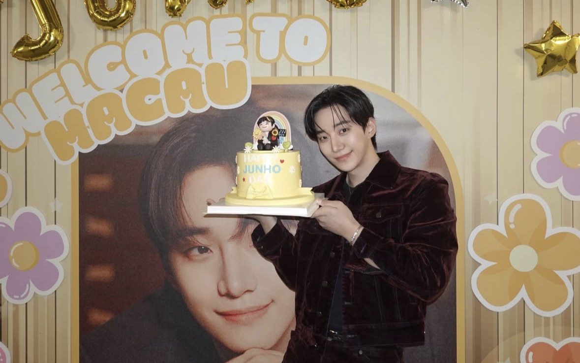 Cuplikan di balik layar dari Lee Junho