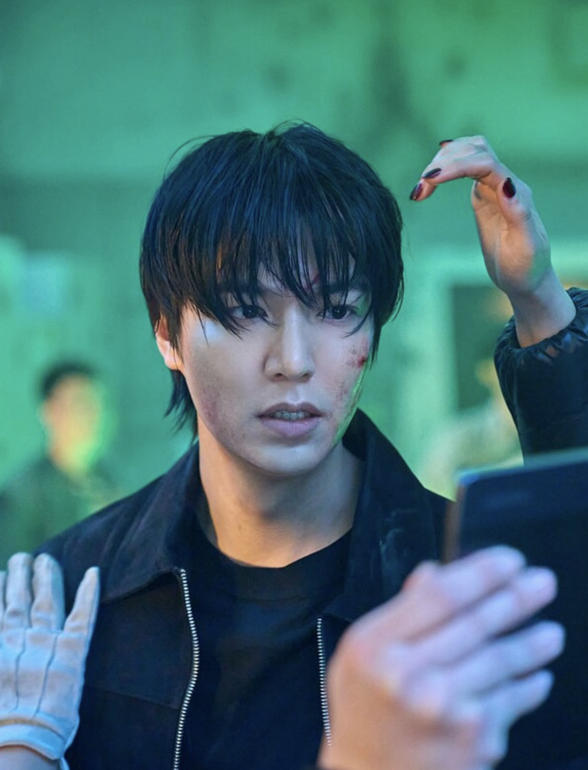 イ・ミンホのビハインドカット