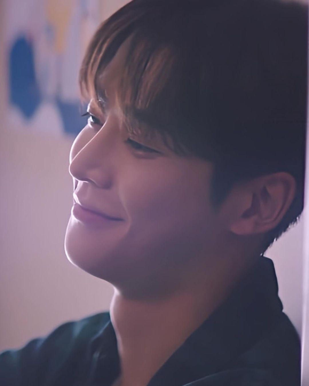 路云的最新照片