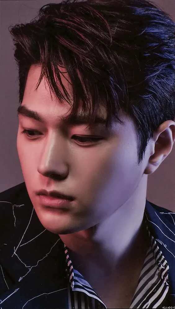 Latest photo of Kim Myungsoo (L)