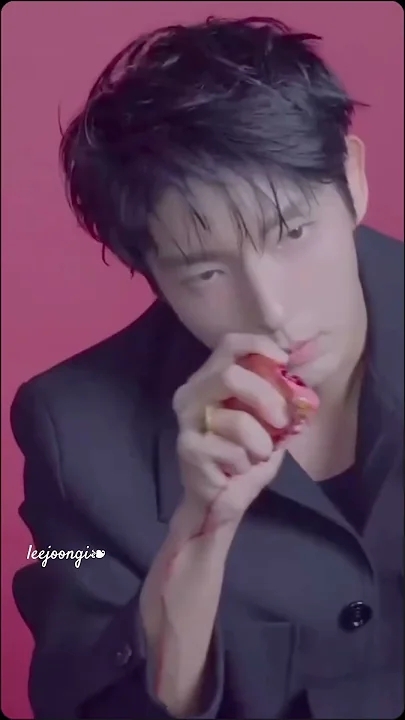 Latest photo of Lee Joongi