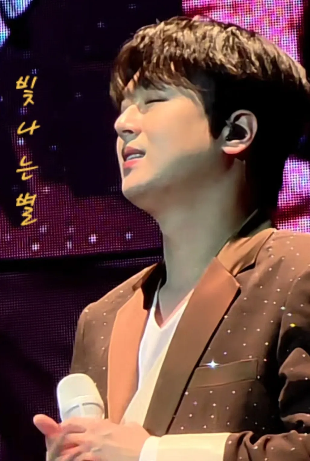 李灿元的近期活动照