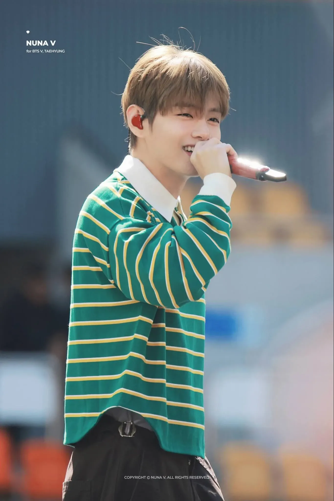 A moment captured by a fan of Kim Taehyung (V)