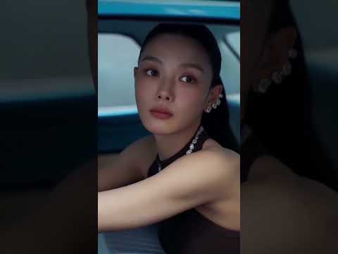 Behind-the-scenes cut of Kim Youjung