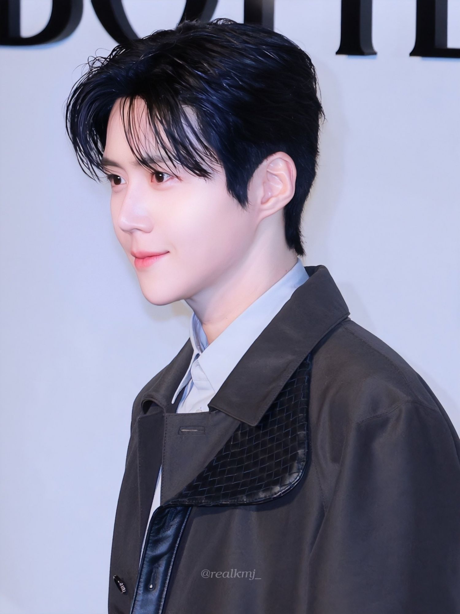 キム・ソンホのビハインドカット