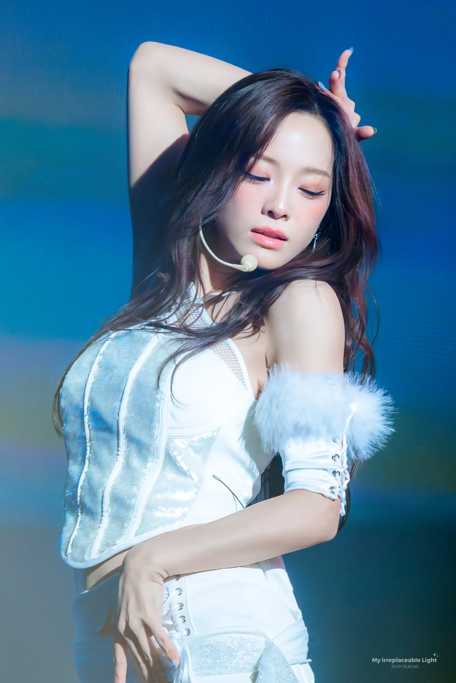 Latest photo of Kim Sejeong