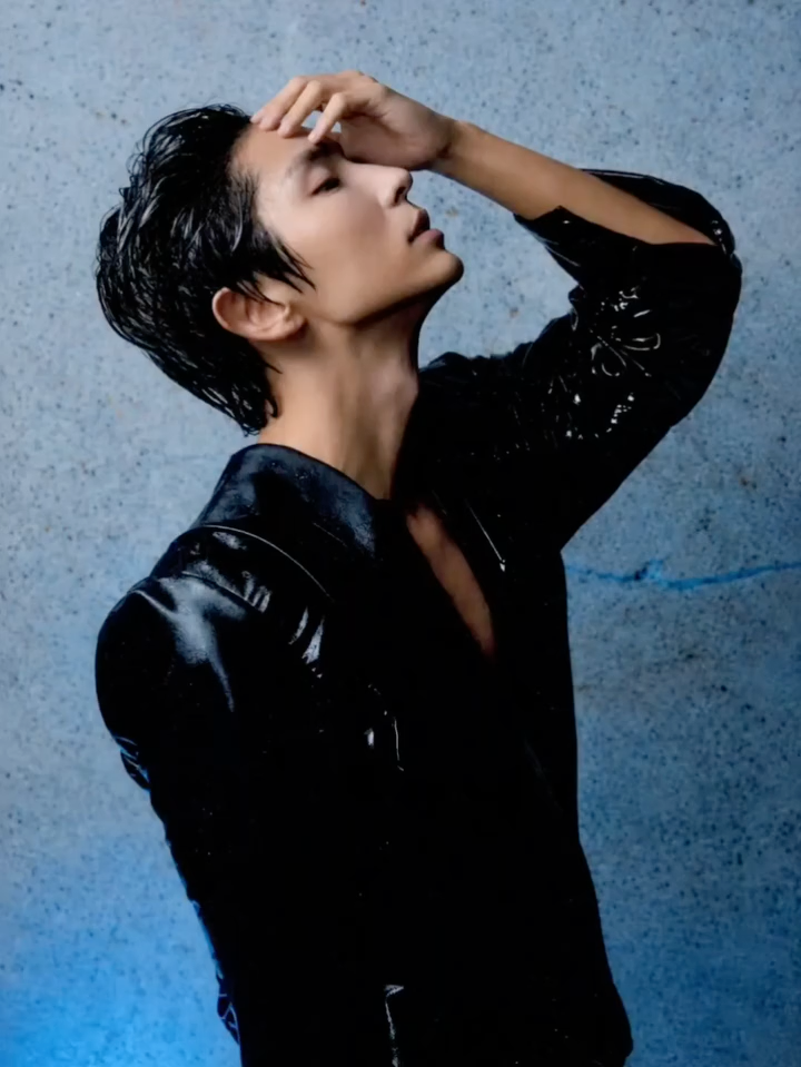 Foto terbaru dari Lee Joongi