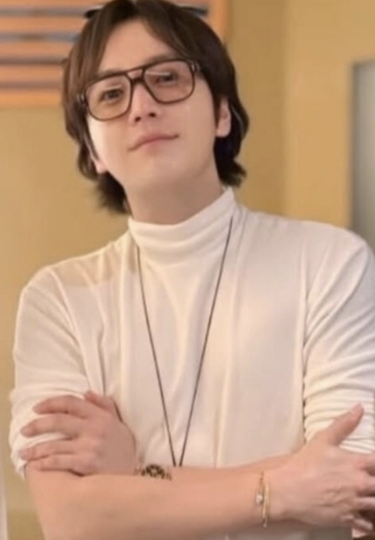 Recent activity shot of Jang Geunsuk