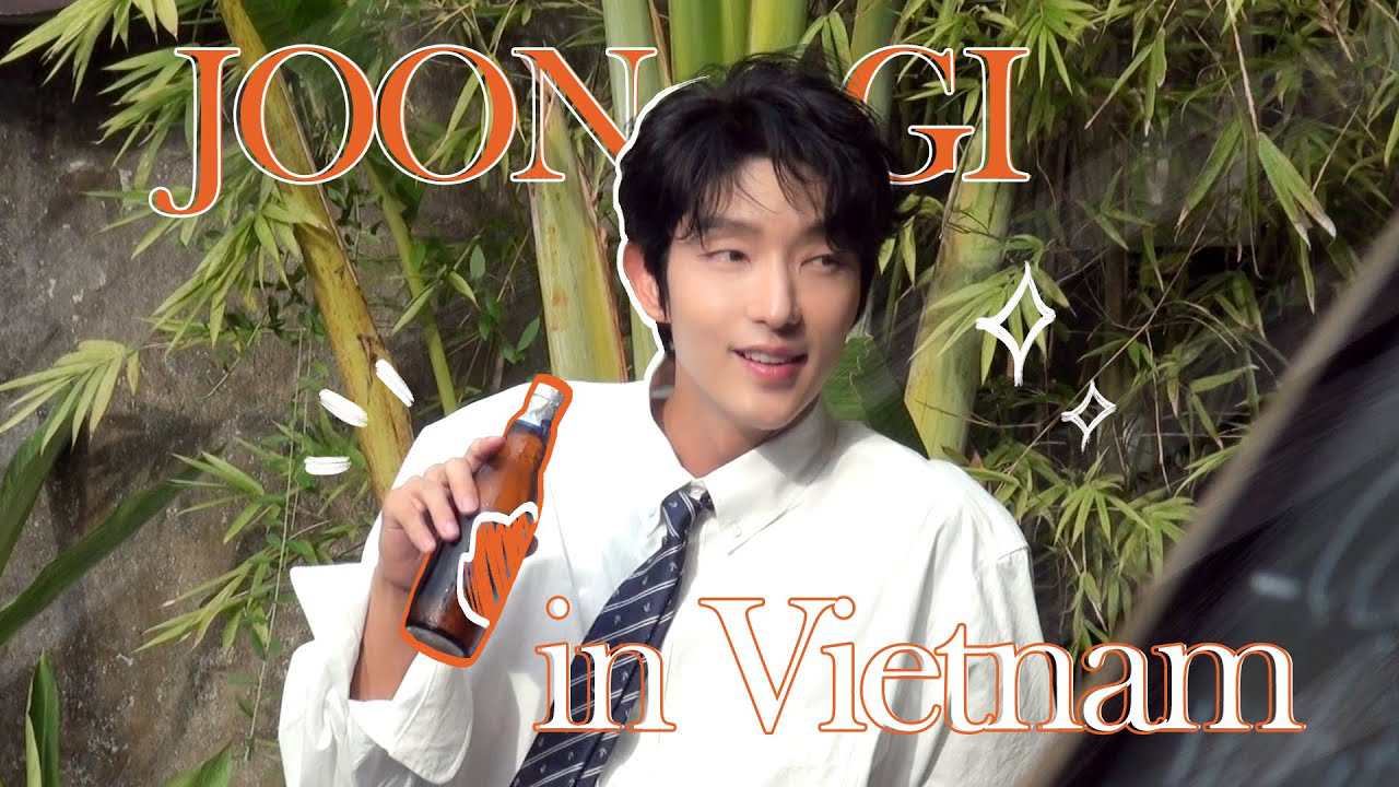 A moment captured by a fan of Lee Joongi