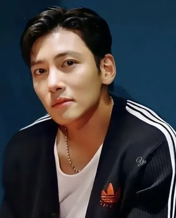 Recent activity shot of Ji Changwook
