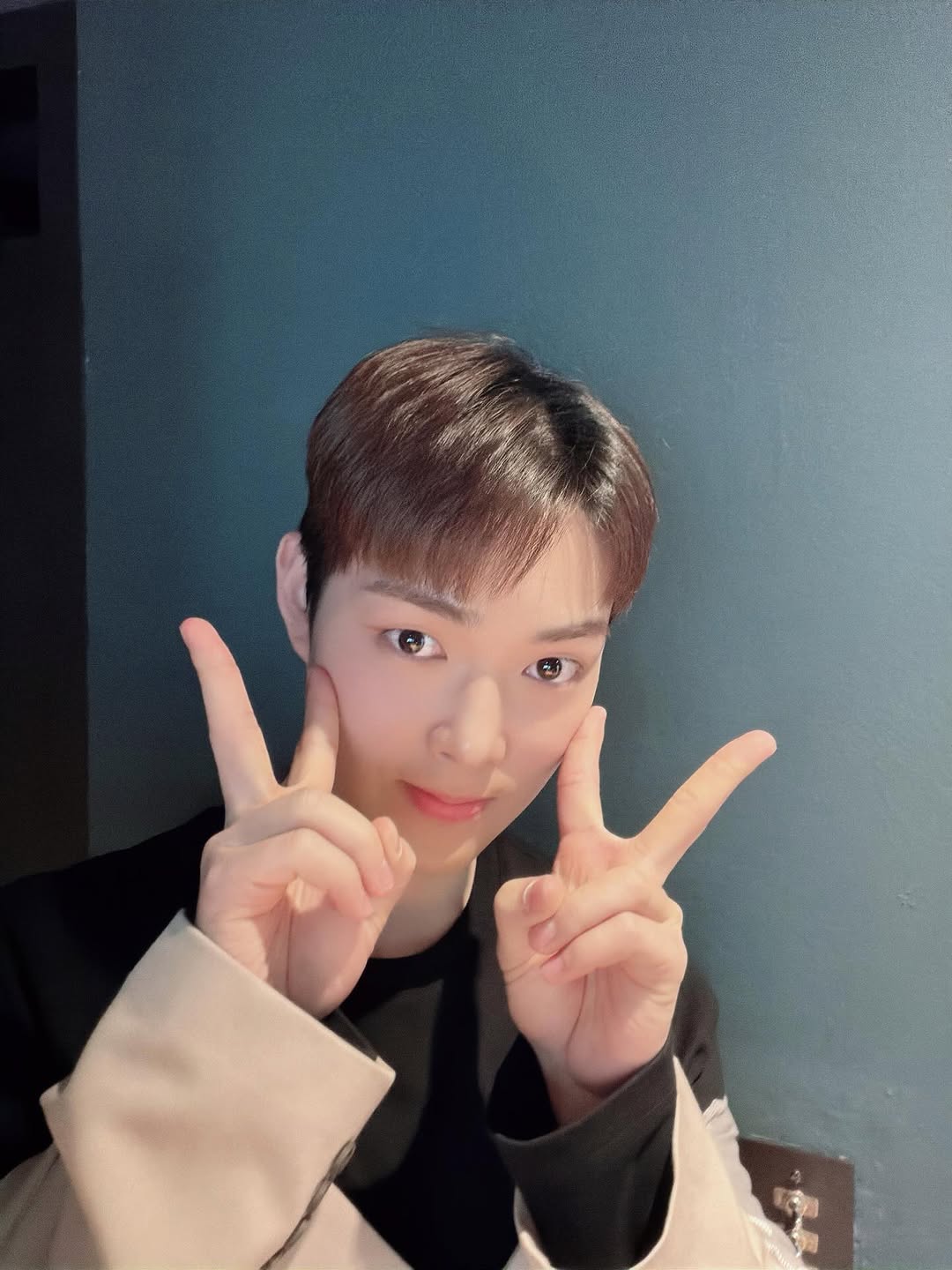 Behind-the-scenes cut of Shin Wonho