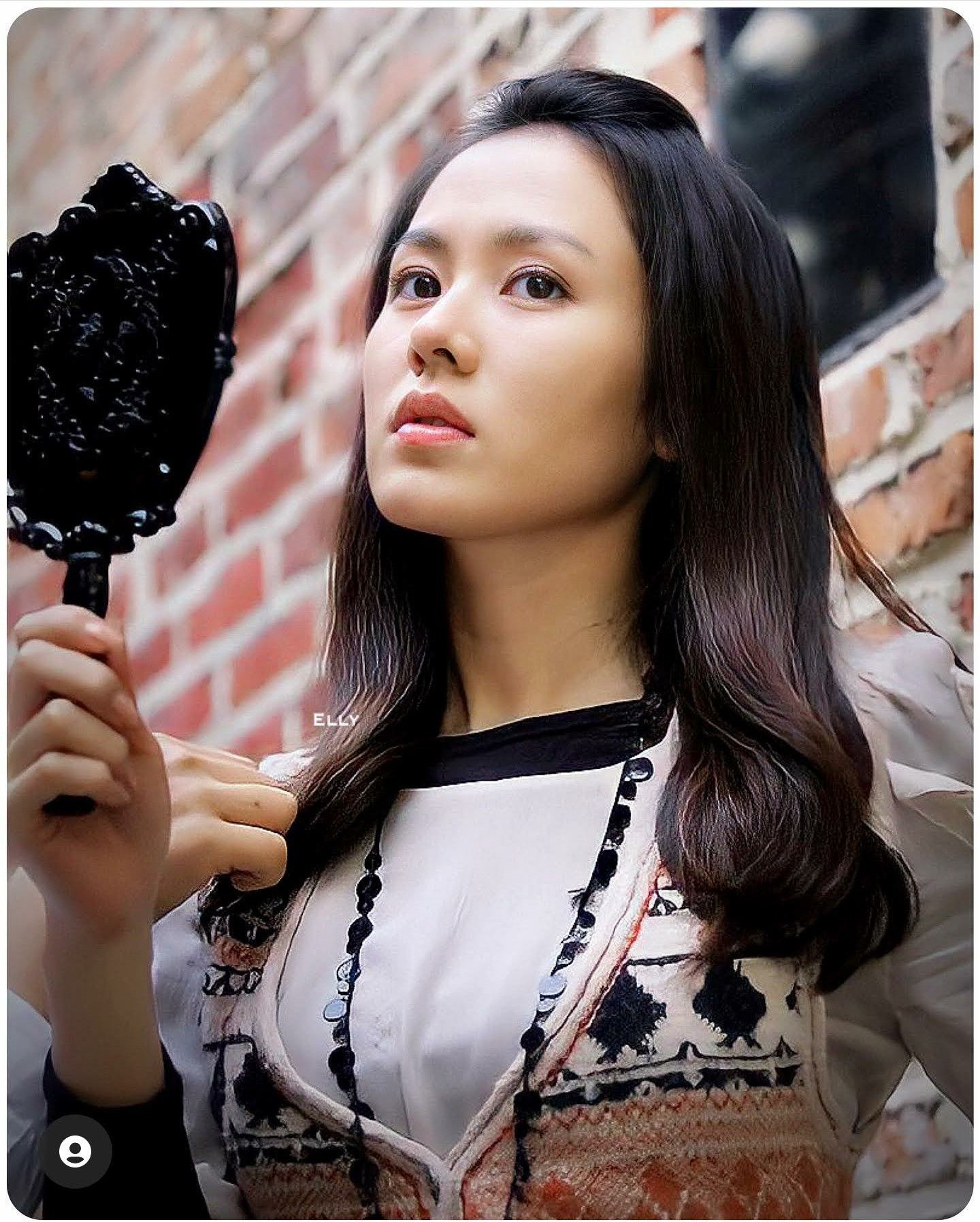 粉丝拍下的孙艺珍瞬间