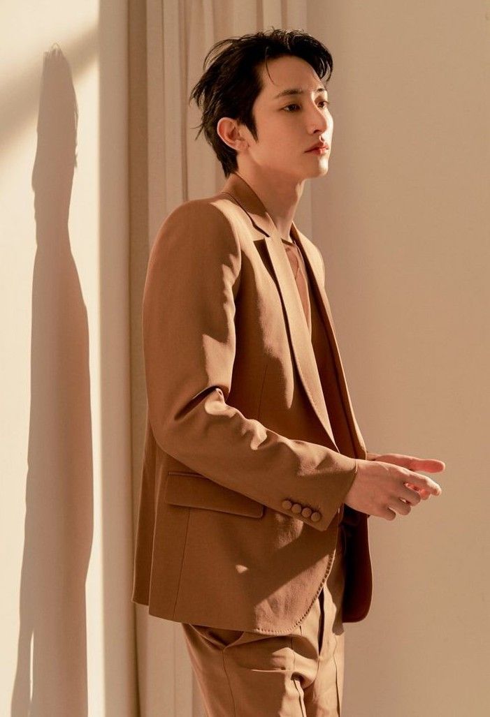 李洙赫的近期活動照