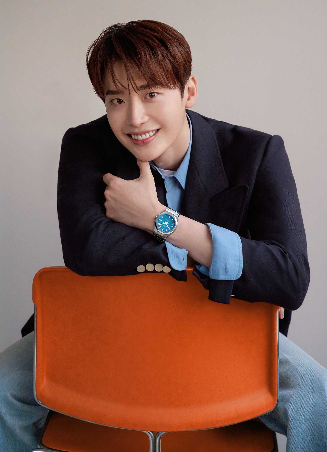 Cuplikan di balik layar dari Lee Jongsuk