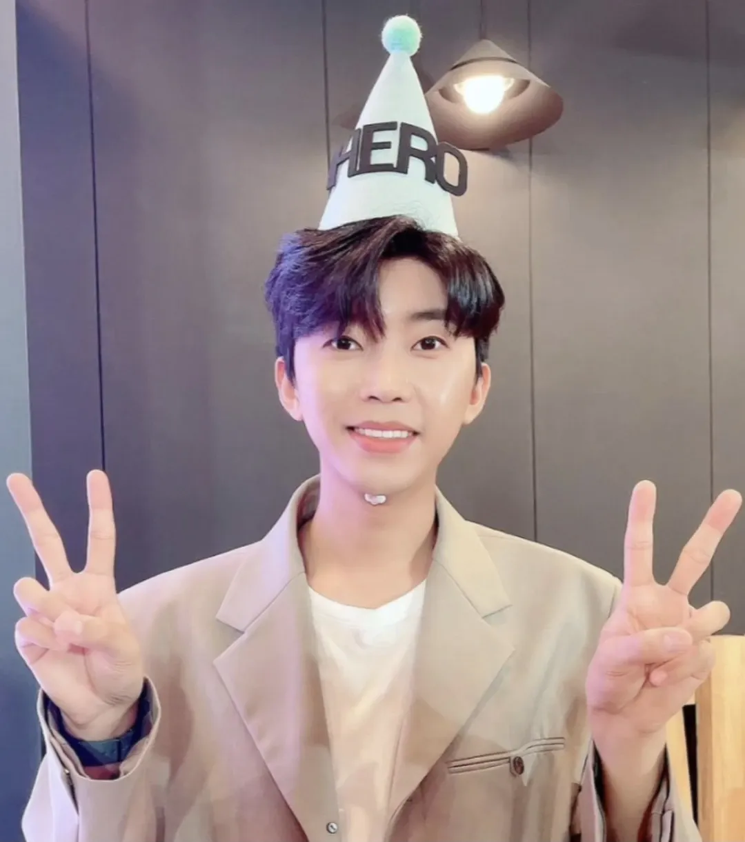 Foto kegiatan terbaru dari Lim Youngwoong