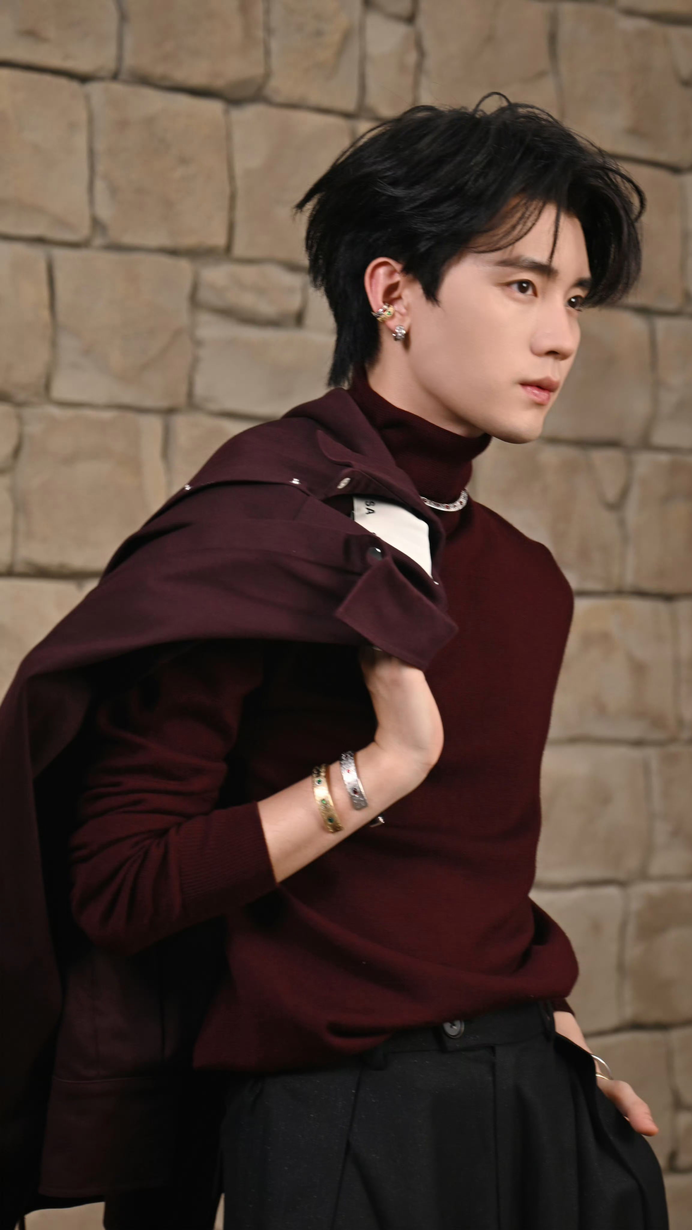 Special wallpaper made by Zhou Yiran's fans