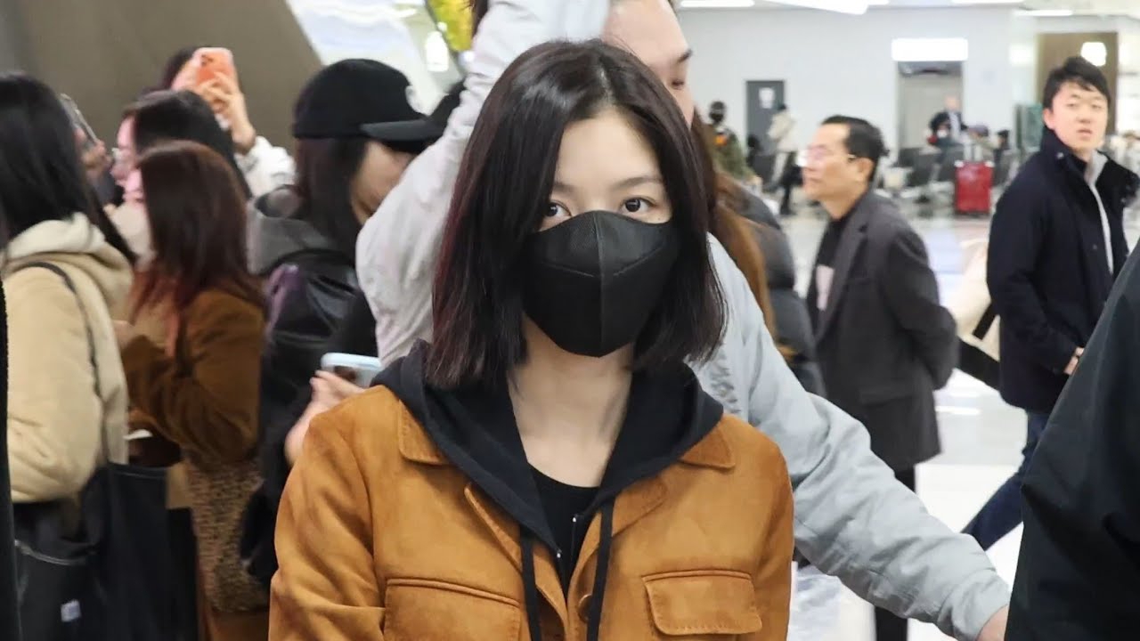 A moment captured by a fan of Kim Youjung