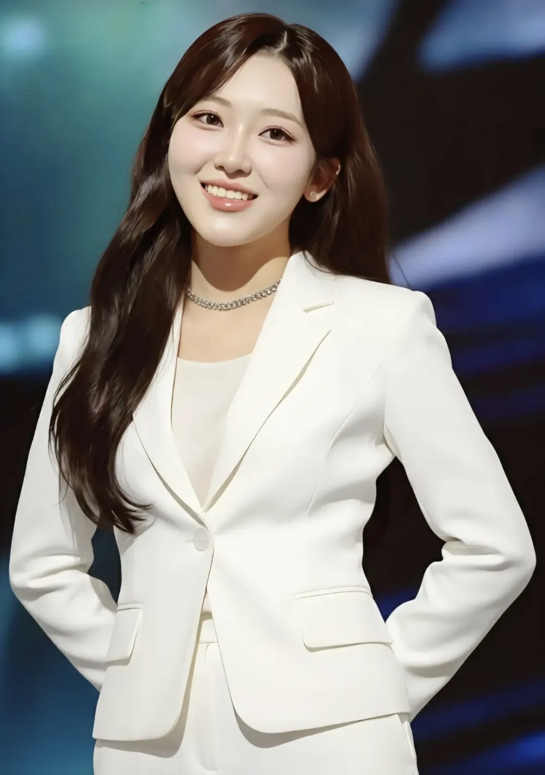 Recent activity shot of Gil Ryeowon