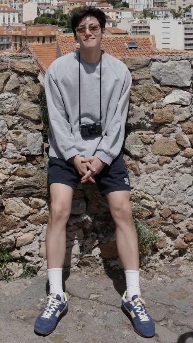 지창욱의 팬들이 직접 만든 특별한 배경화면