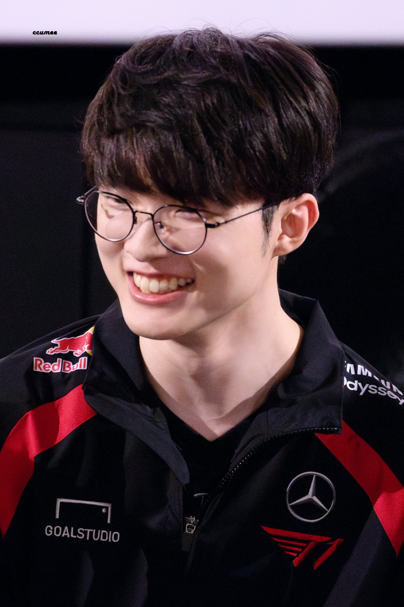 Behind-the-scenes cut of Faker