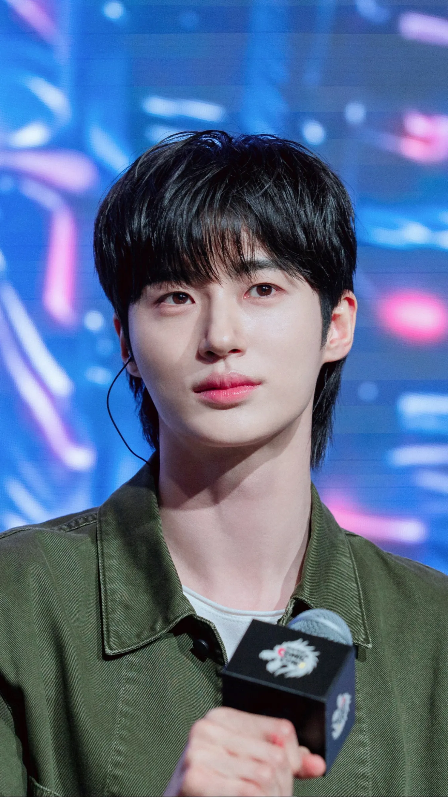 Representative background image loved by Byeon Wooseok fandom