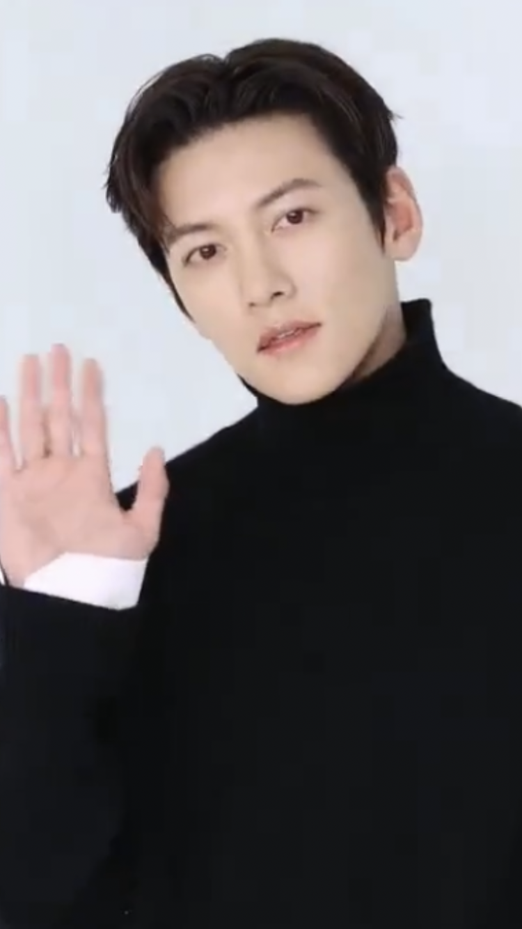 A moment captured by a fan of Ji Changwook