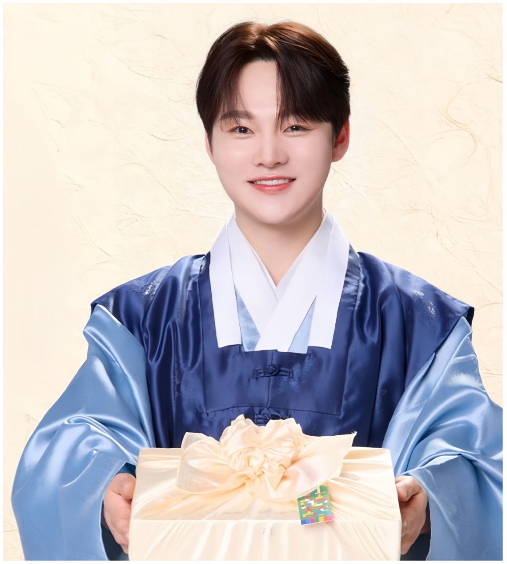 Behind-the-scenes cut of Park Seojin