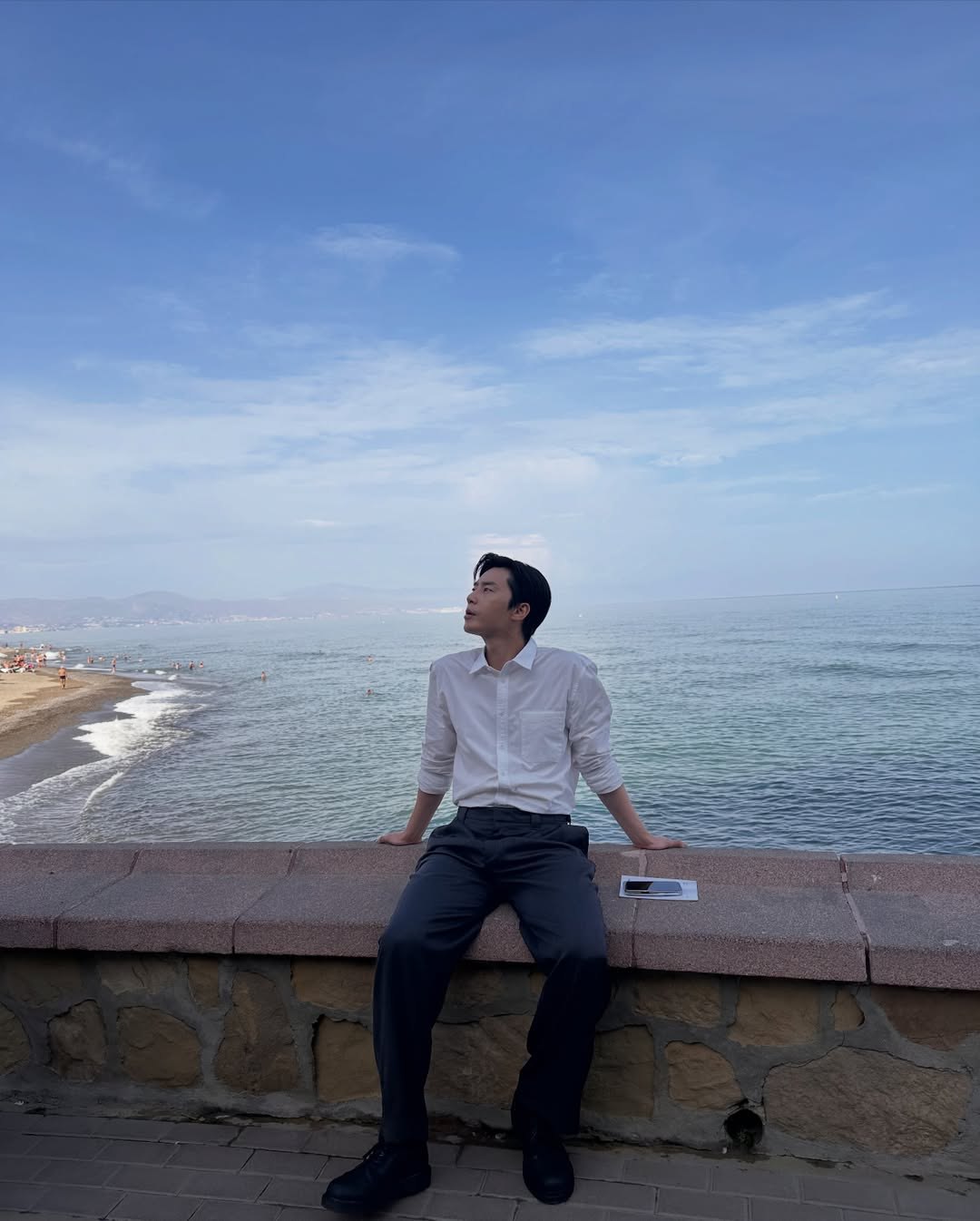 Latest photo of Park Seojoon