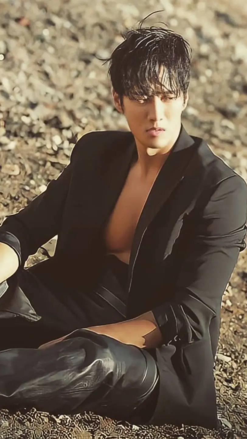 Today's popular wallpaper in Ahn Bohyun community