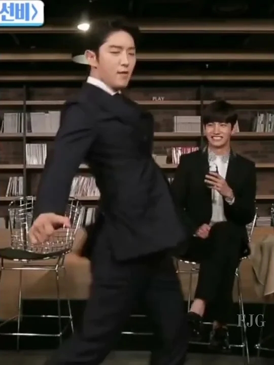 Latest photo of Lee Joongi