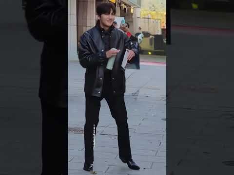 A moment captured by a fan of Ji Changwook