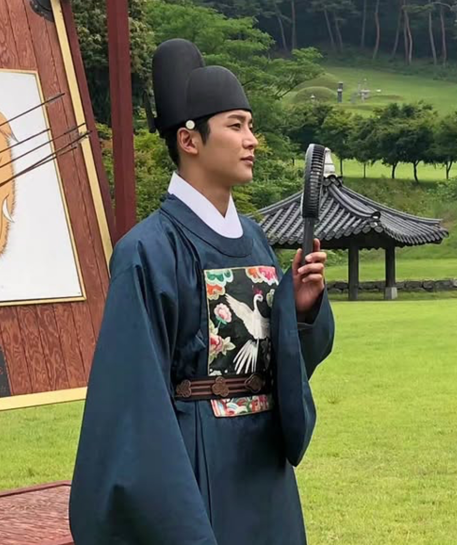 Cuplikan di balik layar dari Rowoon