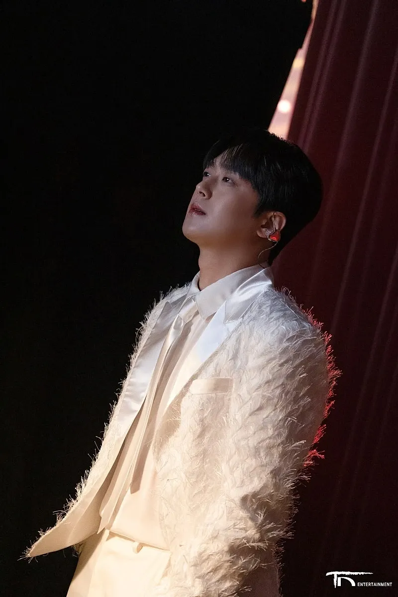 李灿元的幕后花絮